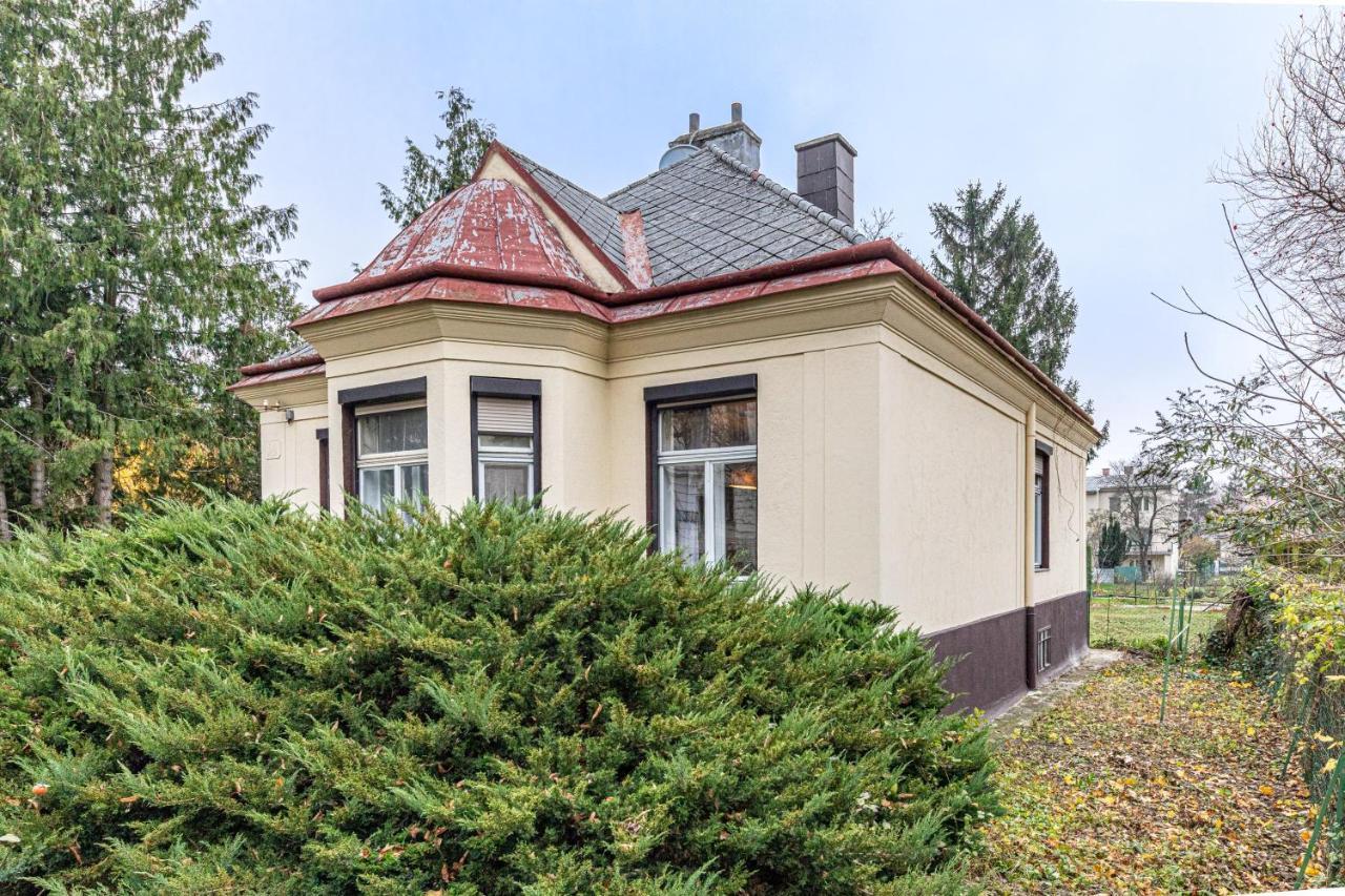 Christiano Apartments - Villa Schoenbrunn Bécs Kültér fotó