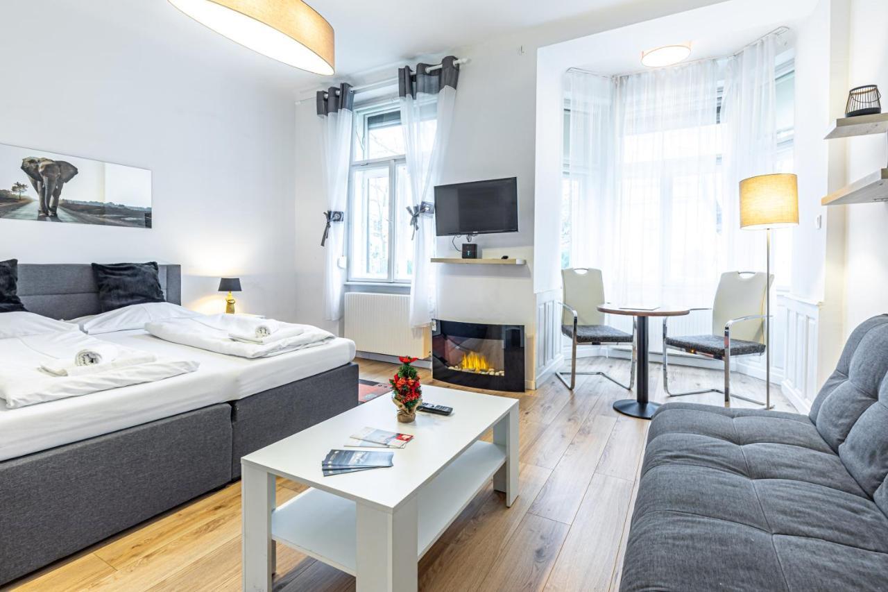Christiano Apartments - Villa Schoenbrunn Bécs Kültér fotó