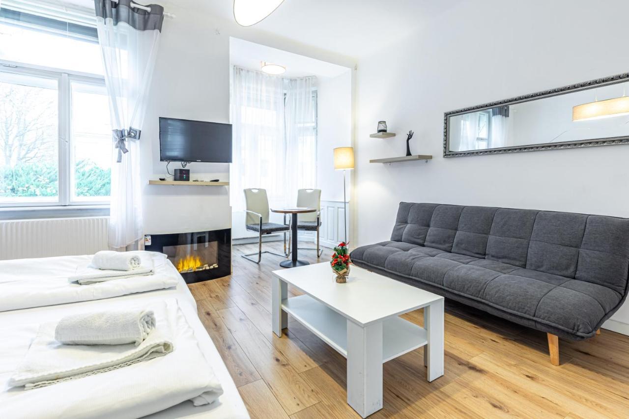 Christiano Apartments - Villa Schoenbrunn Bécs Kültér fotó